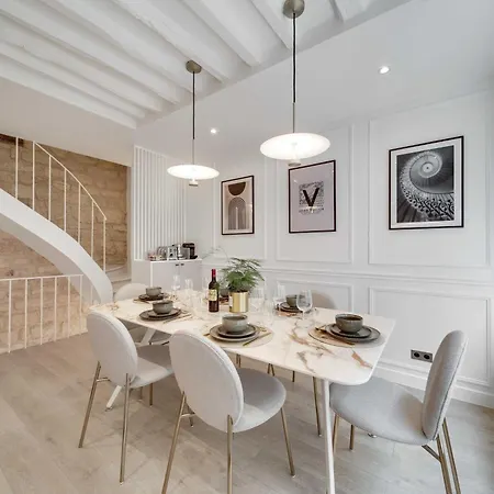 Ultra Town House By Architect - Louvre Апартаменты
